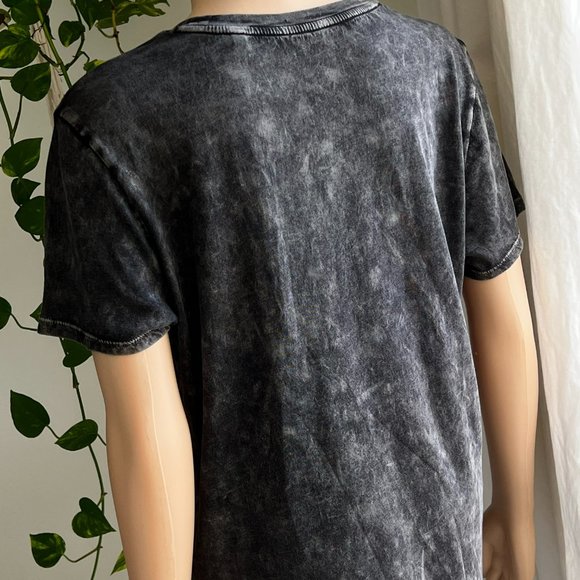 GUESS Y2K Style Model Photo Strip Photo Easy Tee NWT Black Soft Tee Size Large - Picture 4 of 9